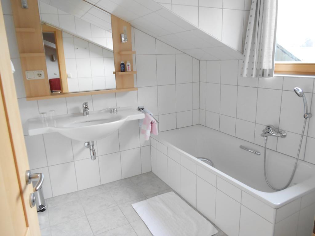 Pension Wanderruh Grünau im Almtal エクステリア 写真